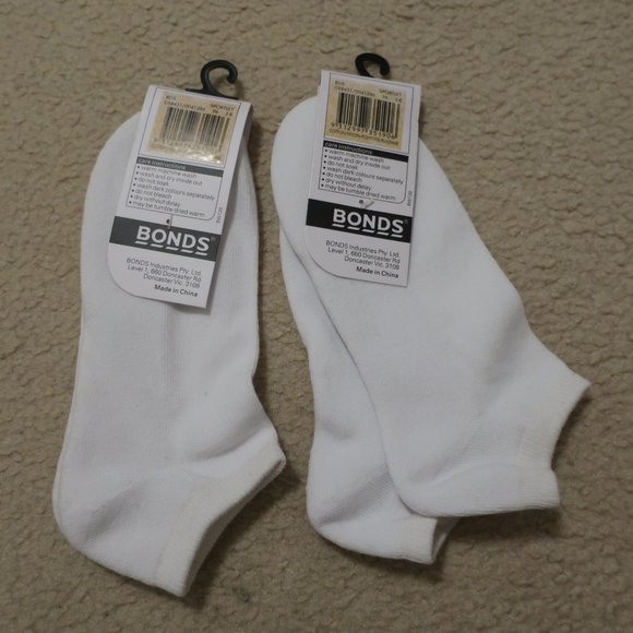 BONDS COTTON BLEND (SMALL LOGO! HARD TO FIND!) WOMENS ANKLET WHITE SIZE 2-8 - Picture 3 of 3